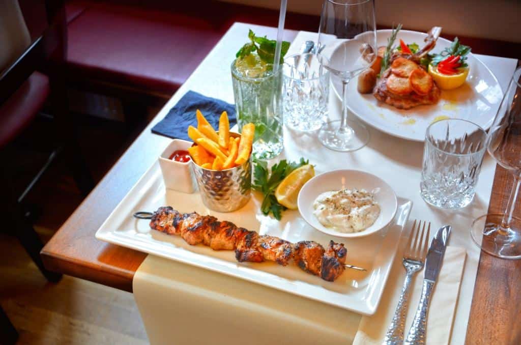 10 Cheapest Greek Meals & Appetizers You Should Try