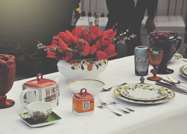 6 Best Dinnerware Sets on Amazon 2022